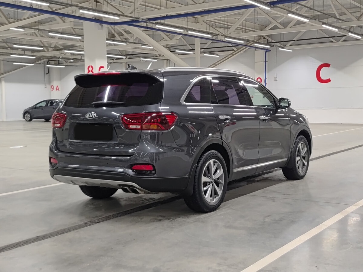 Kia Sorento с пробегом — 2019 год. Фото: #4