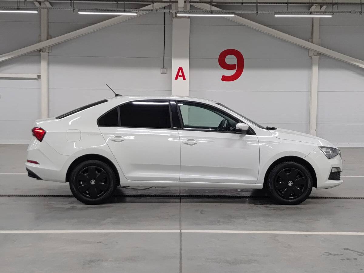 Skoda Rapid с пробегом — 2020 год. Фото: #3