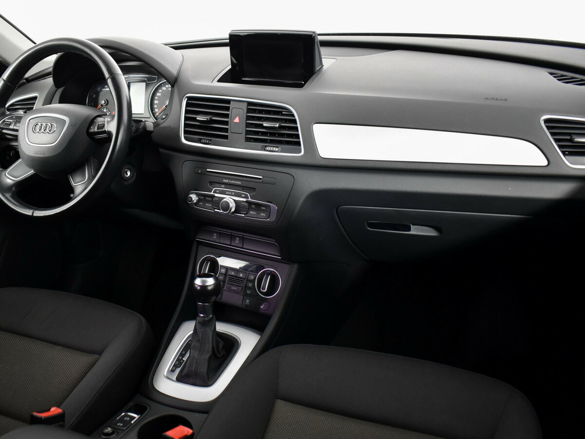 Audi Q3 с пробегом — 2015 год. Фото: #9