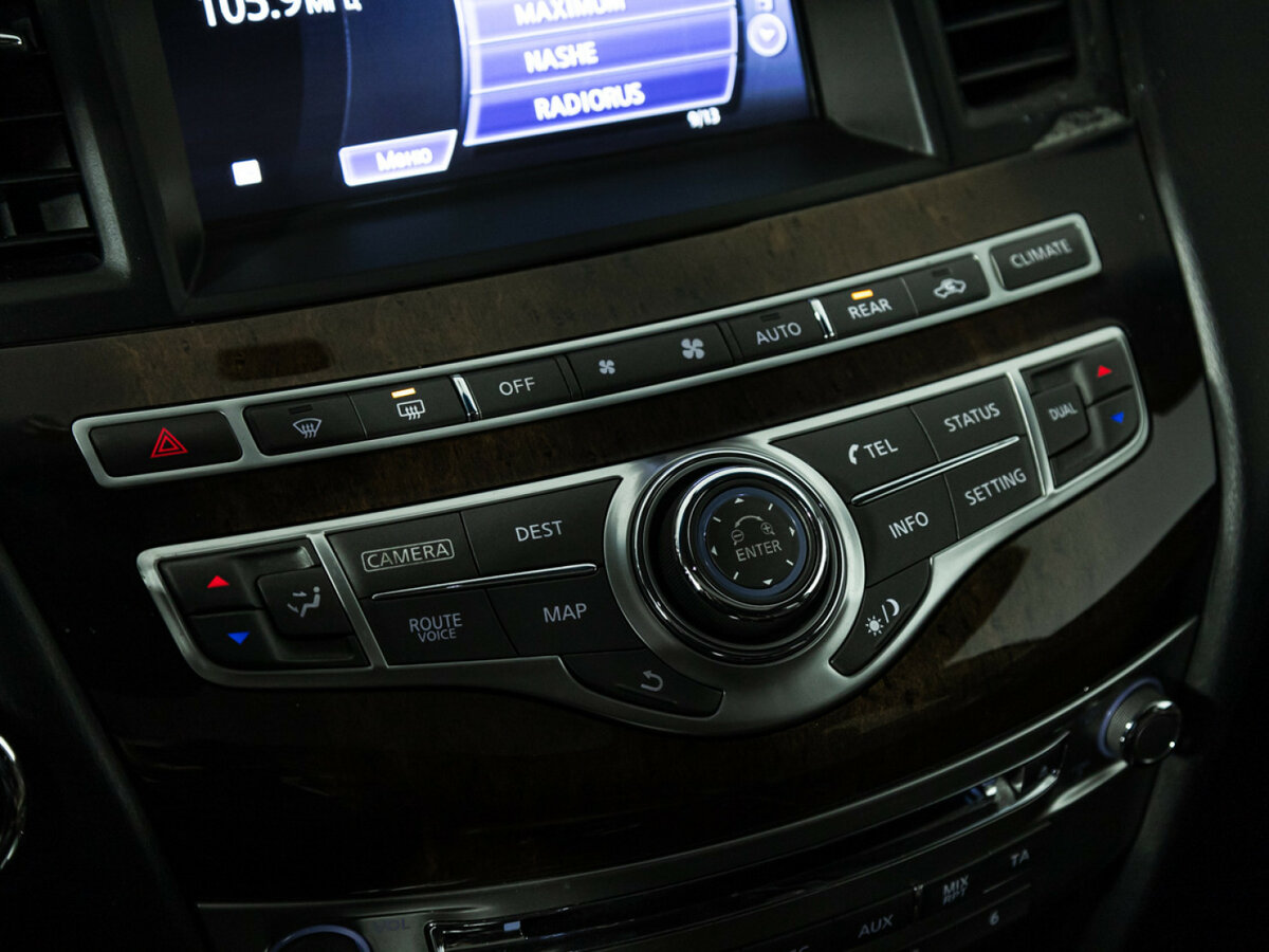 Infiniti QX60 с пробегом — 2014 год. Фото: #16