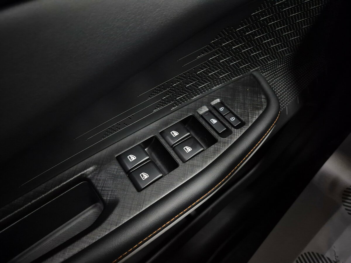 Changan UNI-V с пробегом — 2024 год. Фото: #7