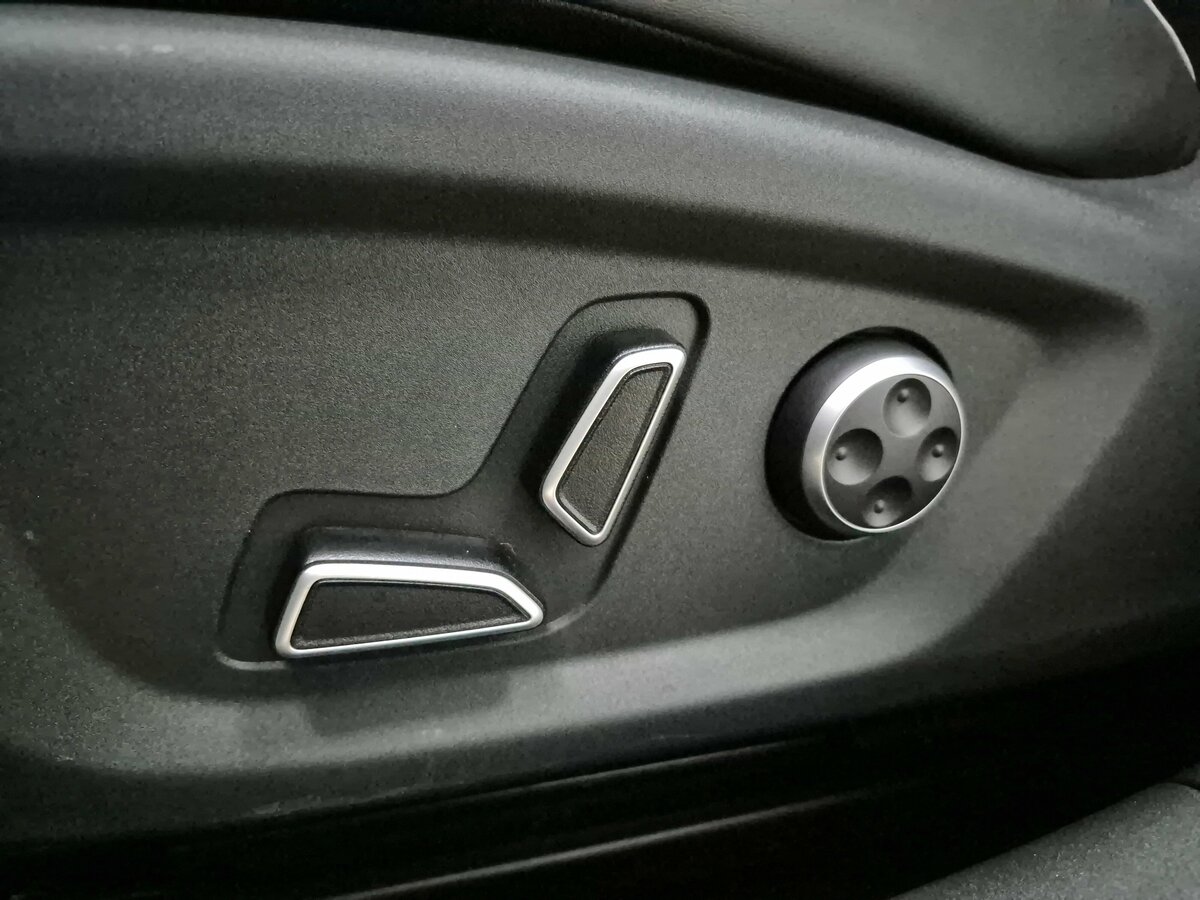 Changan UNI-V с пробегом — 2024 год. Фото: #24