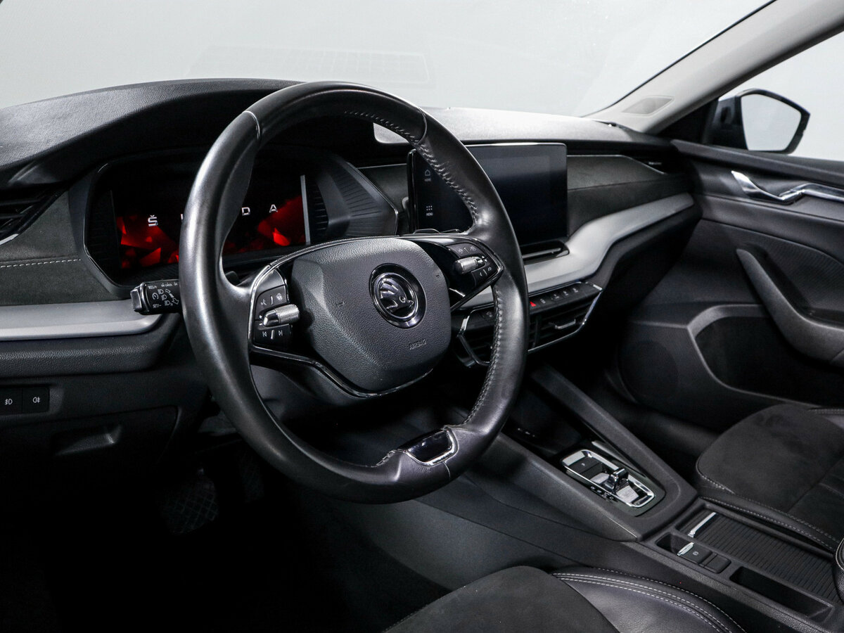 Skoda Octavia с пробегом — 2020 год. Фото: #11