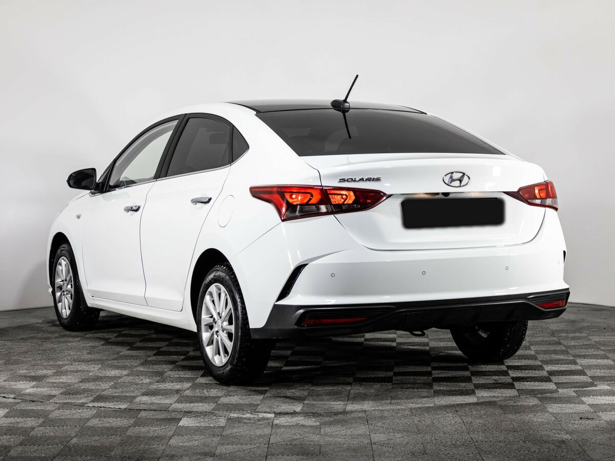 Hyundai Solaris с пробегом — 2020 год. Фото: #5