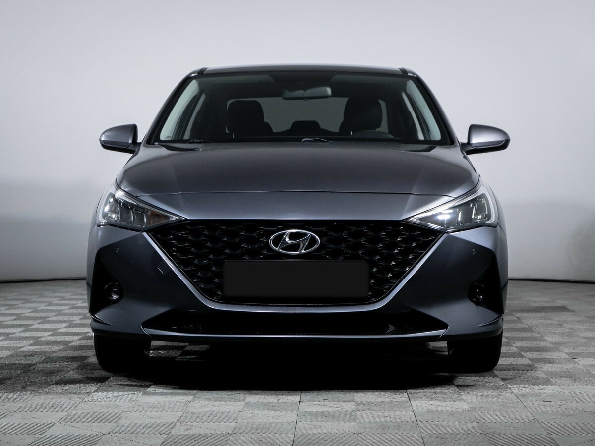 Hyundai Solaris с пробегом — 2021 год. Фото: #1