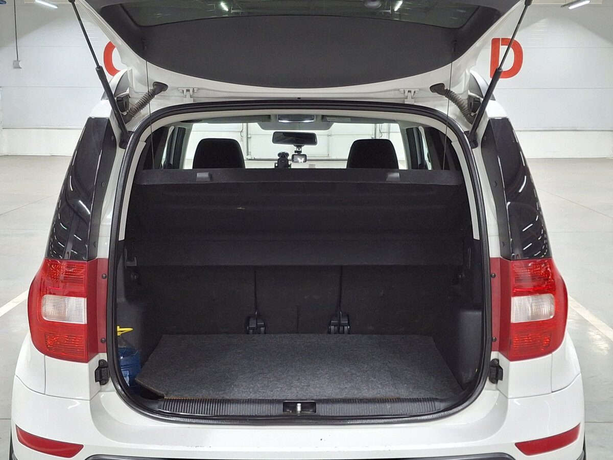 Skoda Yeti с пробегом — 2014 год. Фото: #8