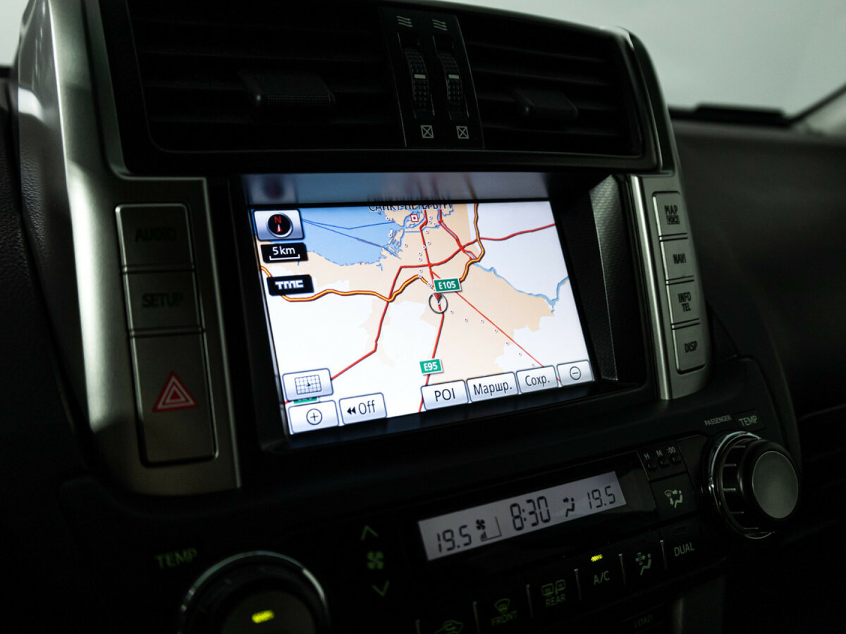 Toyota Land Cruiser Prado с пробегом — 2013 год. Фото: #15