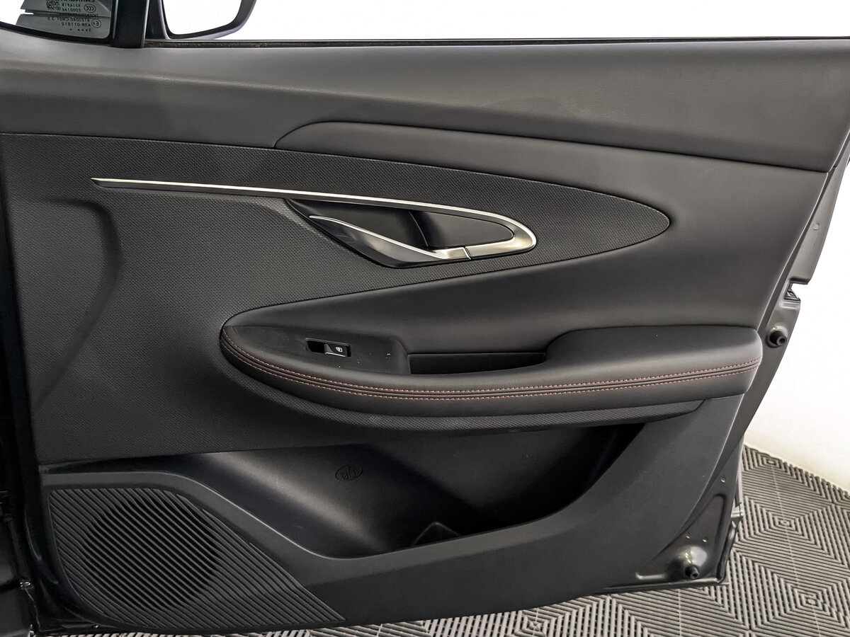 Changan UNI-T с пробегом — 2023 год. Фото: #24