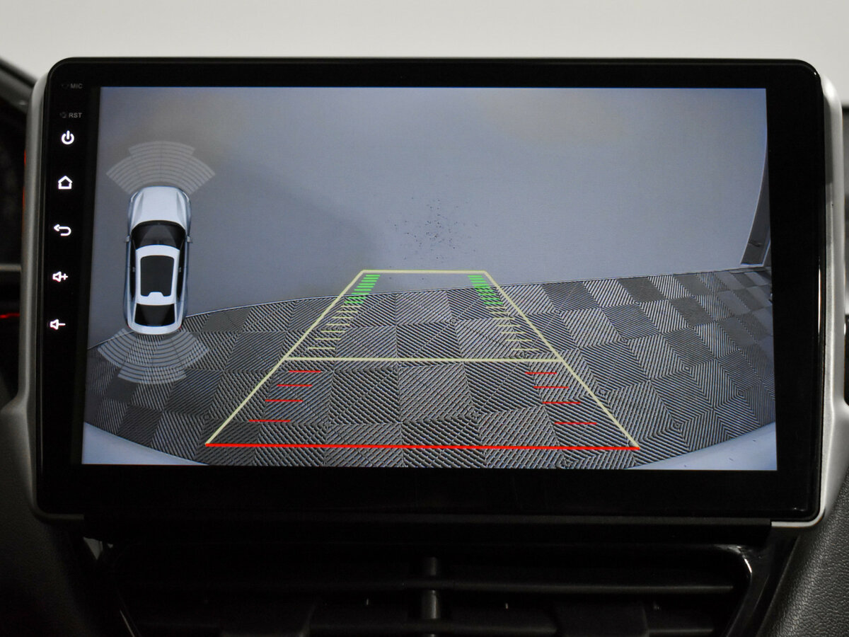 Peugeot 208 с пробегом — 2013 год. Фото: #14