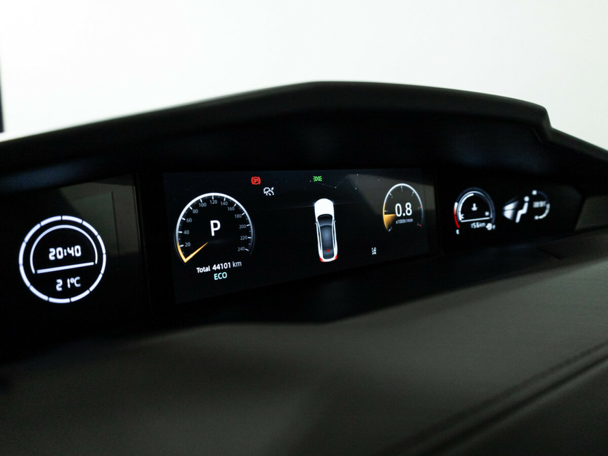 Changan UNI-V с пробегом — 2024 год. Фото: #11