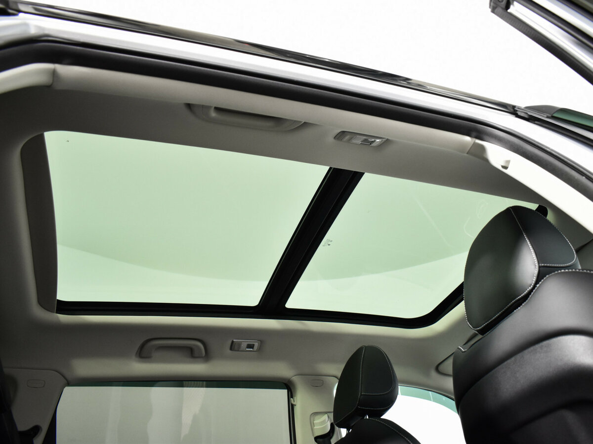 Geely Atlas Pro с пробегом — 2022 год. Фото: #12