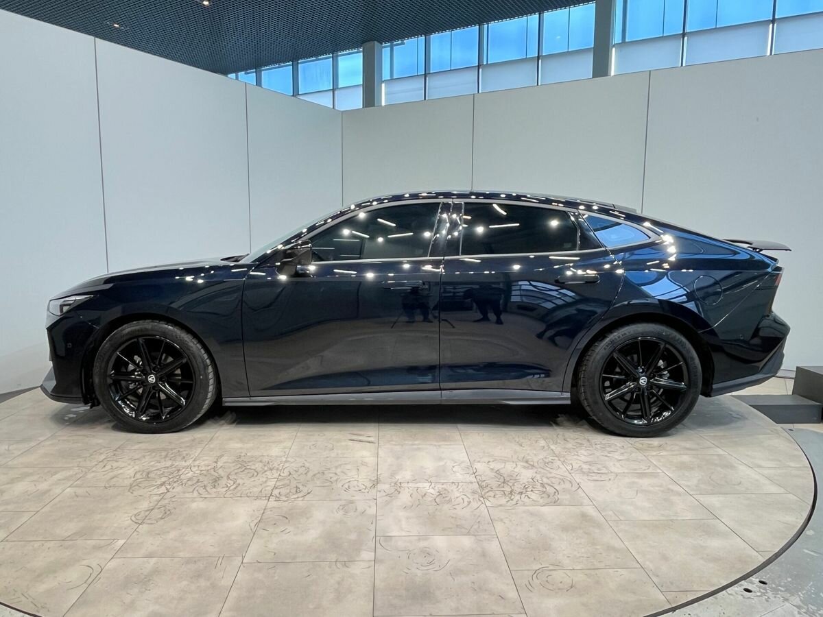 Changan UNI-V с пробегом — 2024 год. Фото: #6