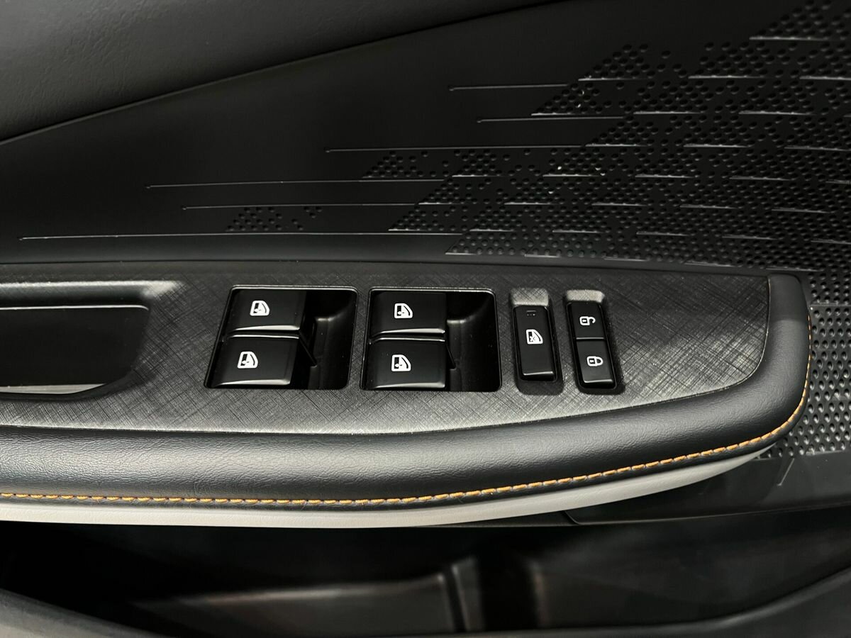 Changan UNI-V с пробегом — 2024 год. Фото: #20