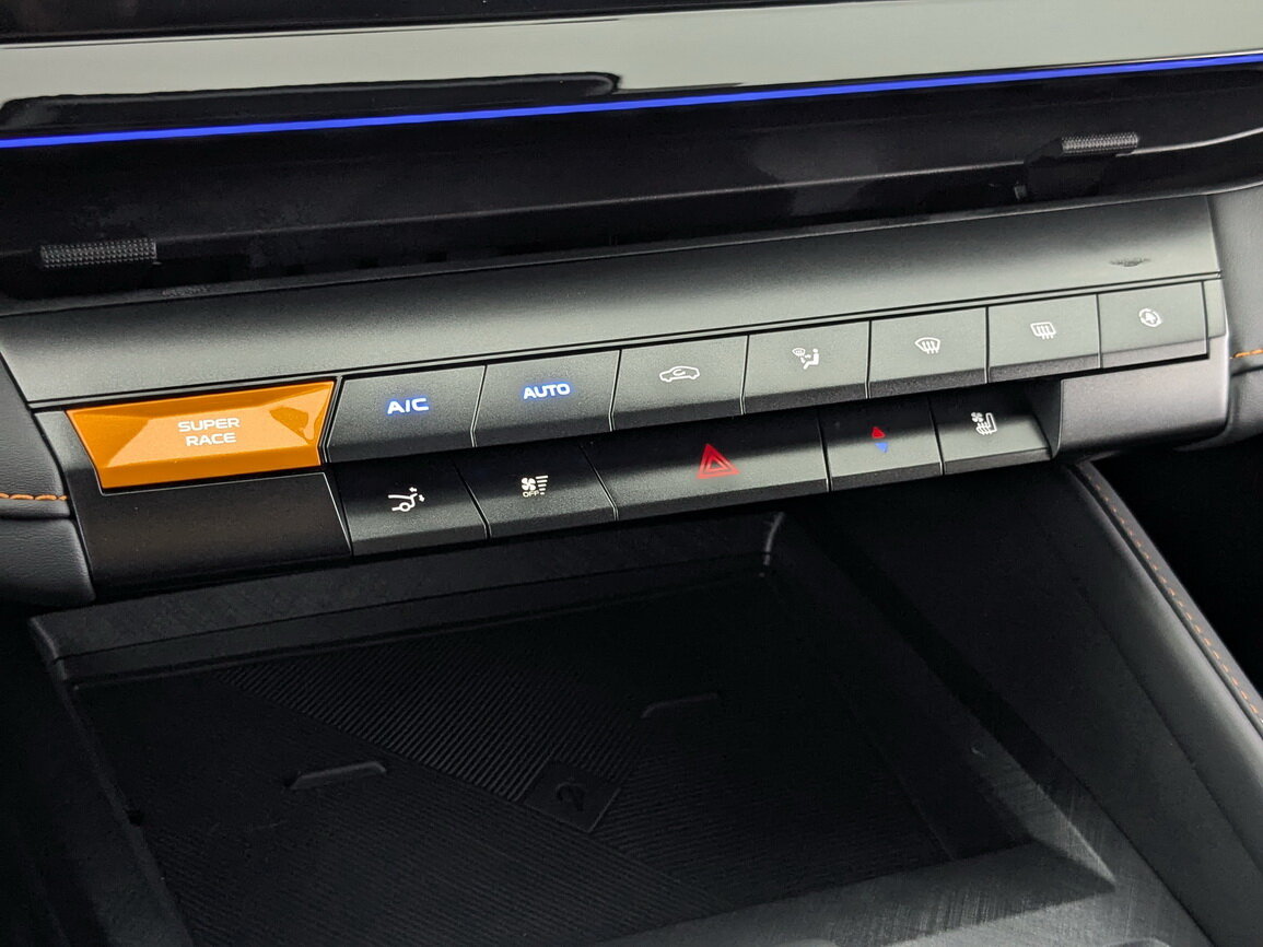 Changan UNI-V с пробегом — 2023 год. Фото: #26