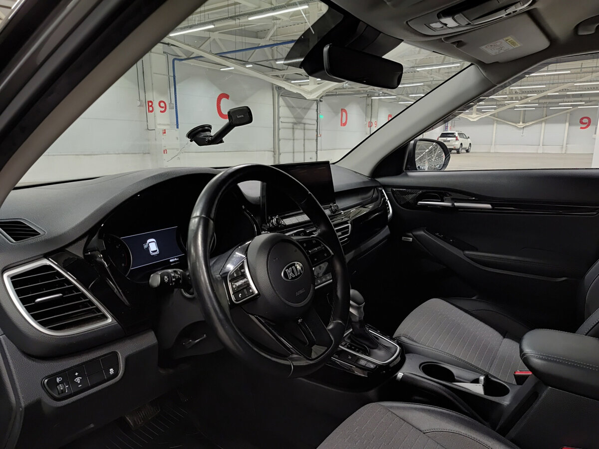 Kia Seltos с пробегом — 2021 год. Фото: #15