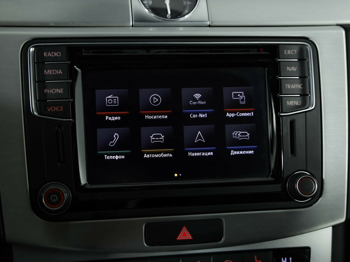 Volkswagen Passat с пробегом — 2014 год. Фото: #14