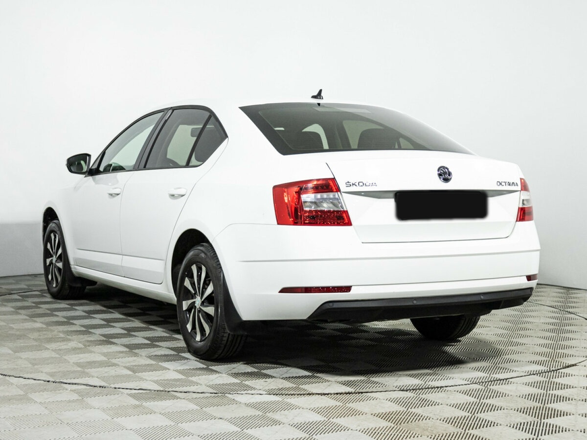 Skoda Octavia с пробегом — 2018 год. Фото: #5
