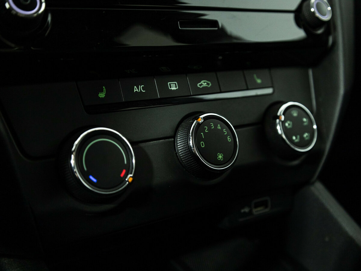 Skoda Octavia с пробегом — 2018 год. Фото: #11