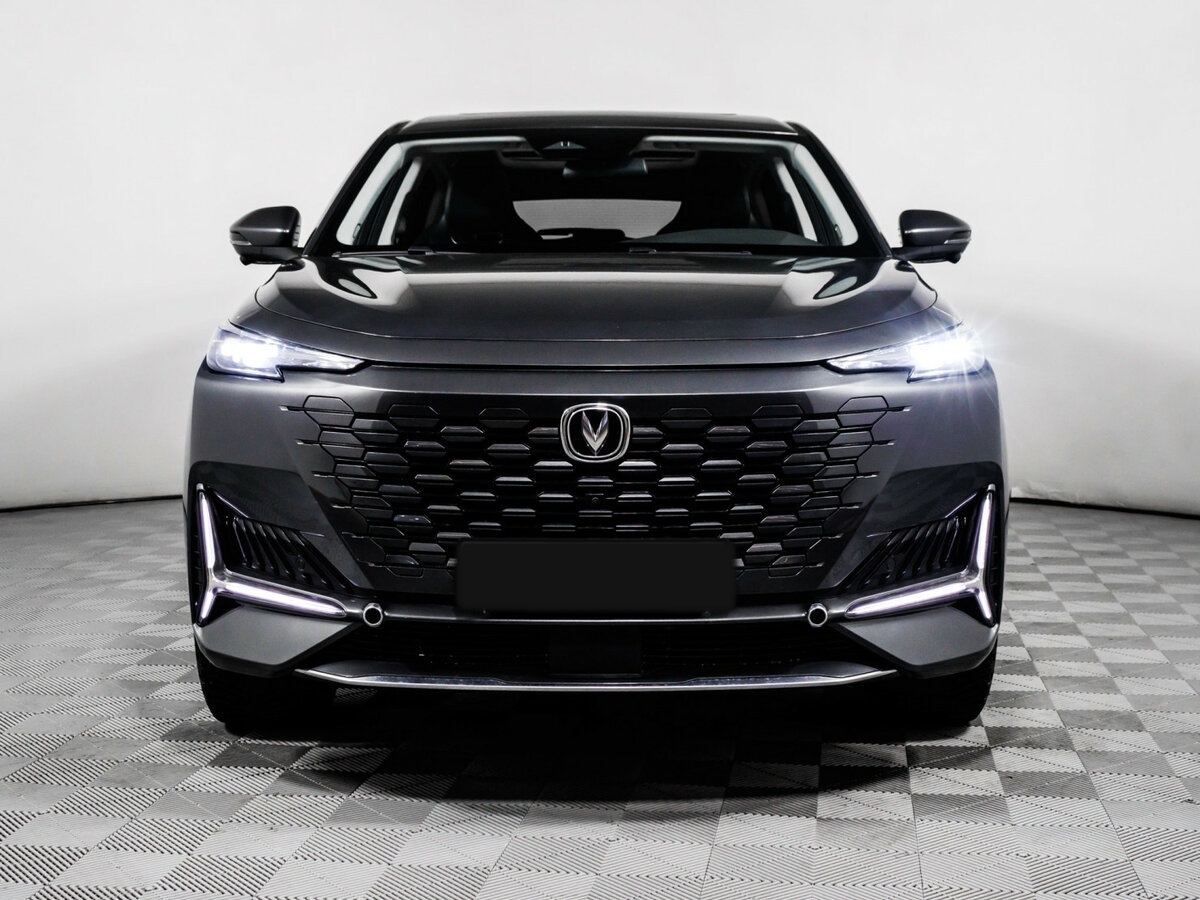 Changan UNI-K с пробегом — 2023 год. Фото: #1