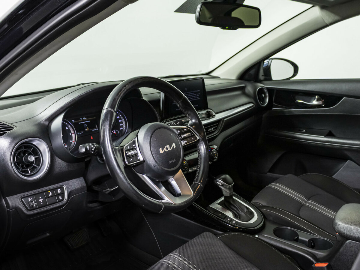 Kia Cerato с пробегом — 2021 год. Фото: #9