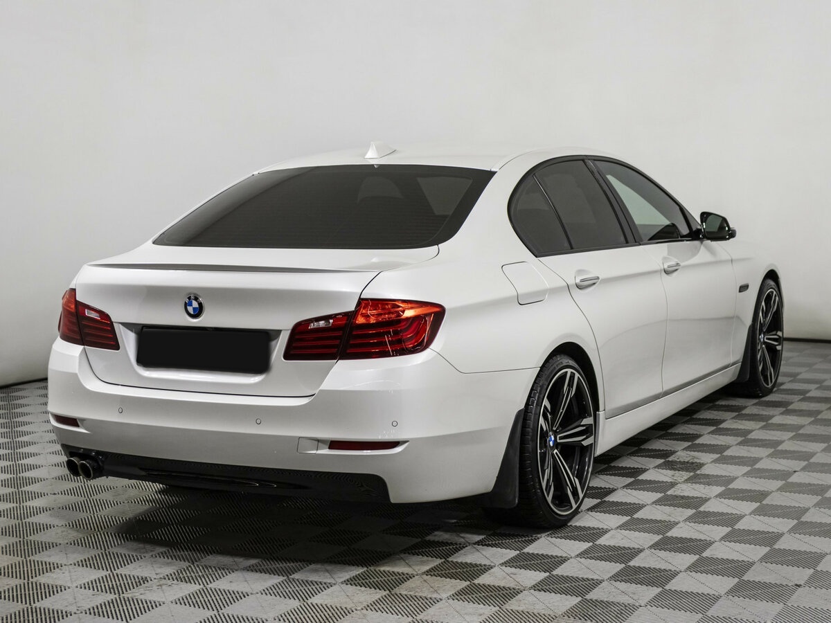 BMW 5 серии с пробегом — 2016 год. Фото: #3