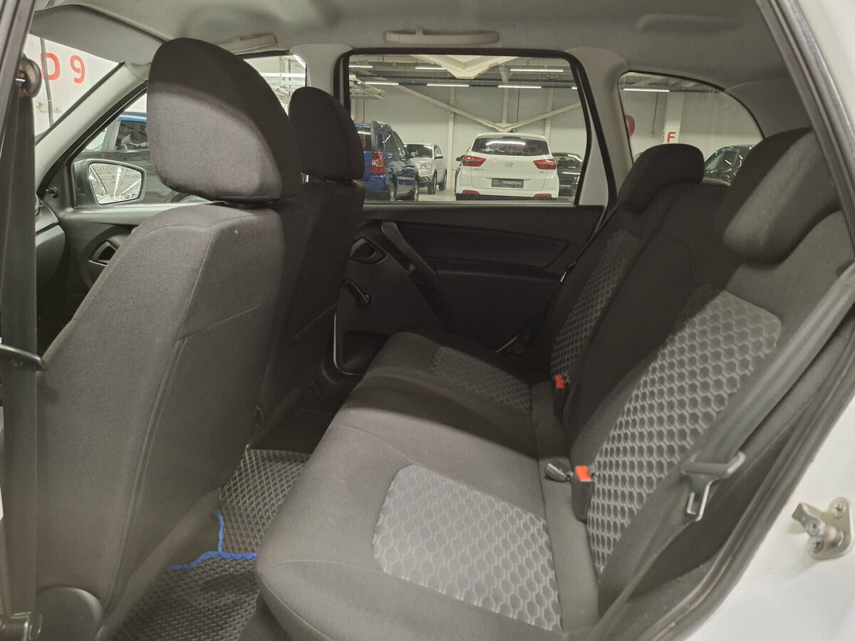 Lada (ВАЗ) Granta с пробегом — 2020 год. Фото: #11